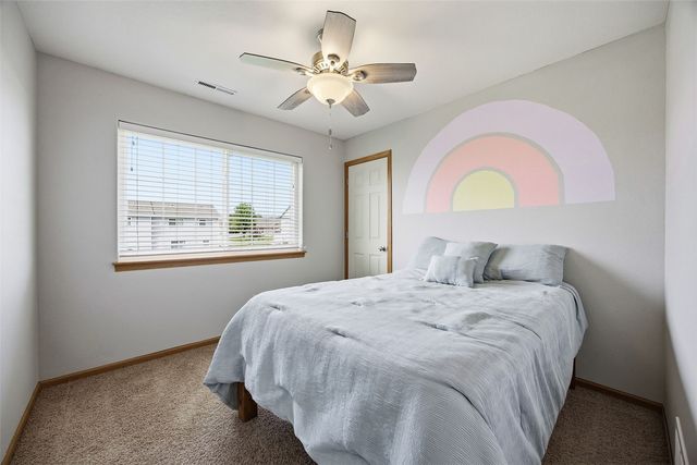 1577 Hunters Creek Way, Marion, IA 52302