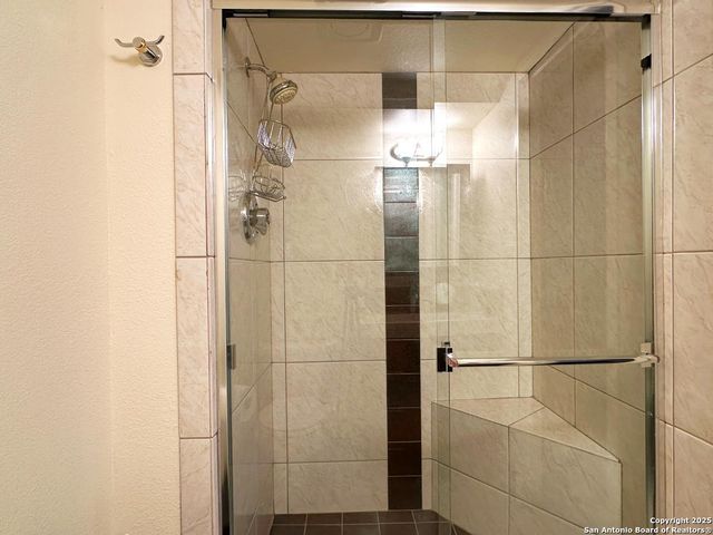 7039 San Pedro Ave Apt 601, San Antonio, TX 78216