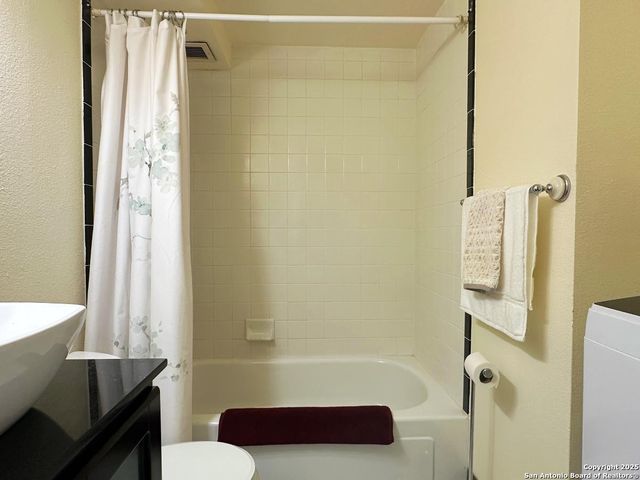 7039 San Pedro Ave Apt 601, San Antonio, TX 78216