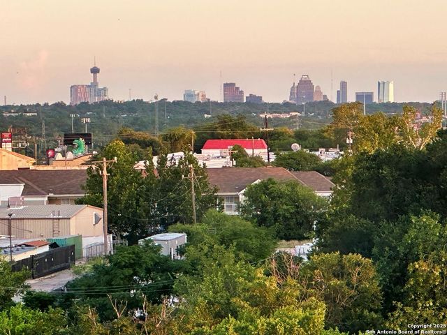 7039 San Pedro Ave Apt 601, San Antonio, TX 78216