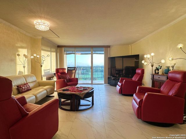 7039 San Pedro Ave Apt 601, San Antonio, TX 78216