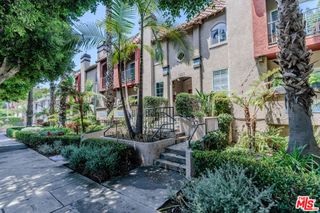 1957 N Bronson Avenue 112, Los Angeles, CA 90068