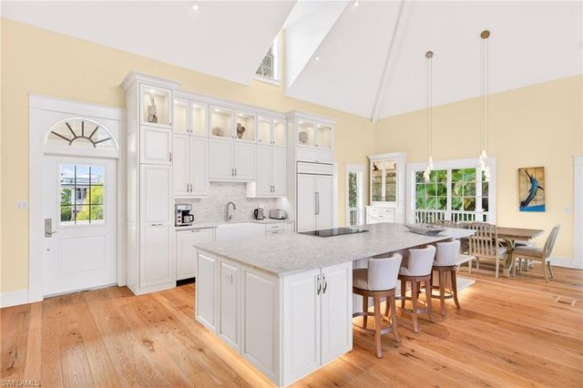 1480 Angel DR, Sanibel, FL 33957