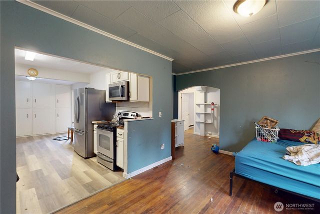 1516 Riddell Street, Raymond, WA 98577