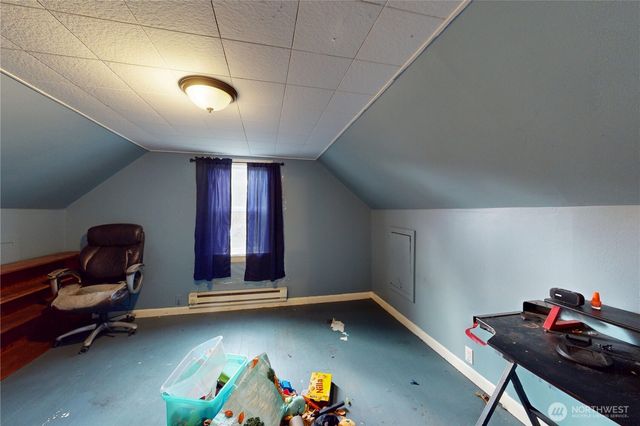 1516 Riddell Street, Raymond, WA 98577