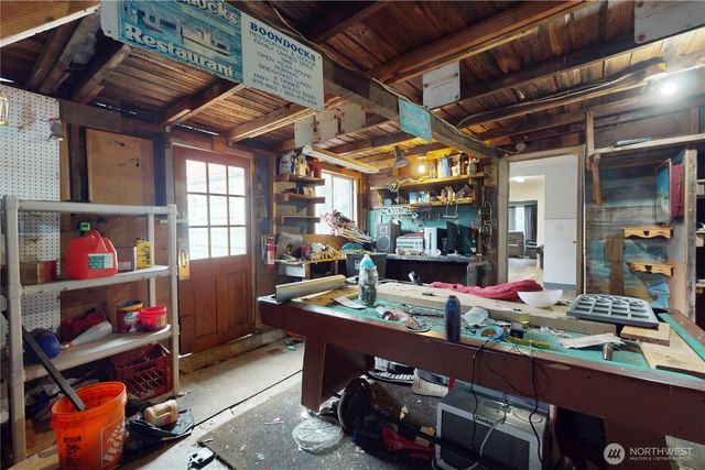 1516 Riddell Street, Raymond, WA 98577