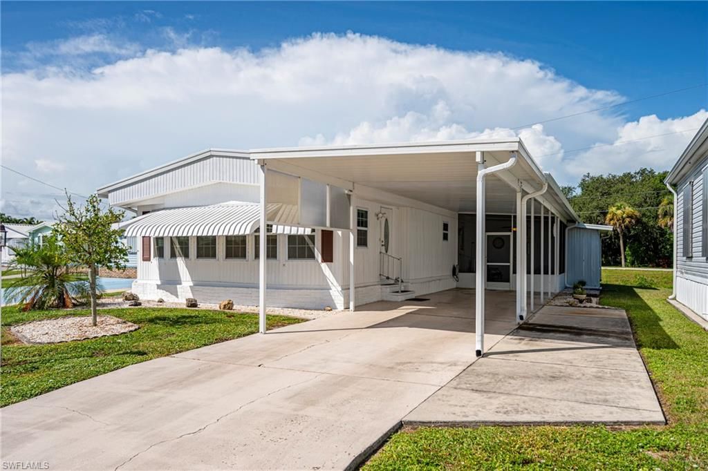 210 Sante Fe TRL, NORTH FORT MYERS, FL 33917 — photo 2
