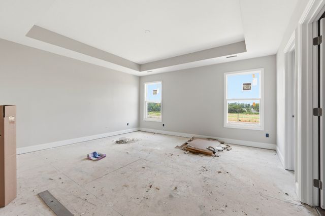 2804 Brewster Dr, Clarksville, TN 37042