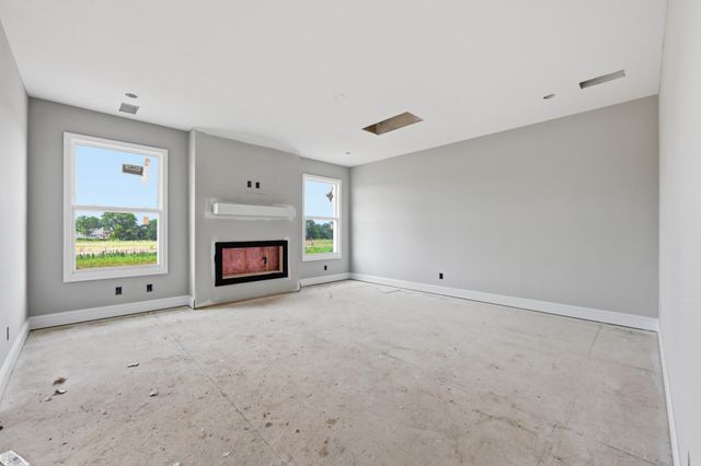 2804 Brewster Dr, Clarksville, TN 37042