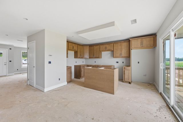2804 Brewster Dr, Clarksville, TN 37042