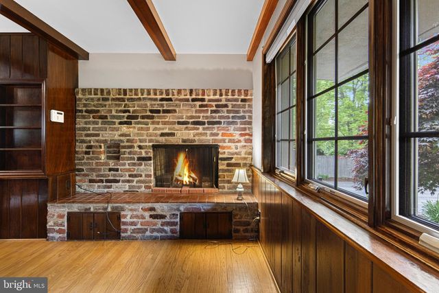 71 FOREST LN, Swarthmore, PA 19081
