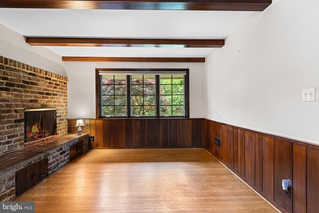 71 FOREST LN, Swarthmore, PA 19081