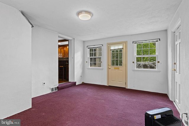 71 FOREST LN, Swarthmore, PA 19081