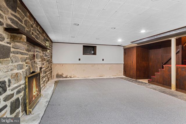 71 FOREST LN, Swarthmore, PA 19081