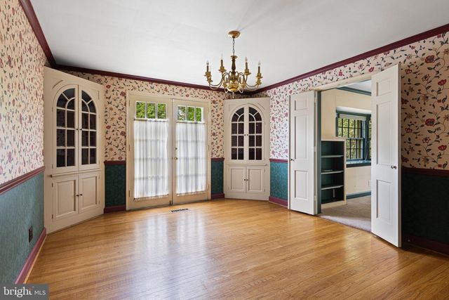 71 FOREST LN, Swarthmore, PA 19081
