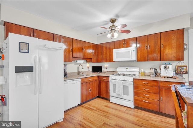 195 ELEANOR, Cherry Hill, NJ 08003