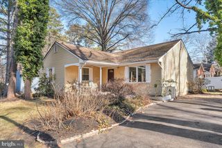 195 ELEANOR, Cherry Hill, NJ 08003