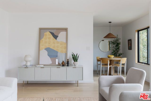 4412 Finley Avenue 5, Los Angeles, CA 90027