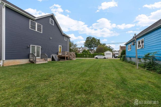 59 Oakland Avenue, Edison, NJ 08817