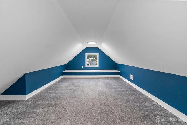 59 Oakland Avenue, Edison, NJ 08817