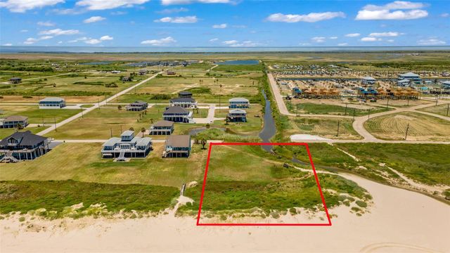 704 Villa Drive, Port Bolivar, TX 77650