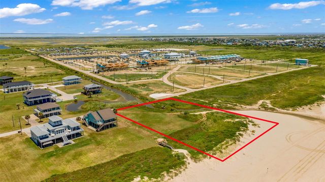 704 Villa Drive, Port Bolivar, TX 77650