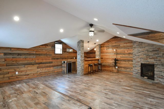 1839 Shaw Avenue, Anoka, MN 55303