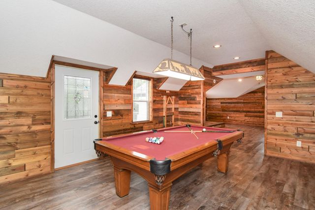 1839 Shaw Avenue, Anoka, MN 55303
