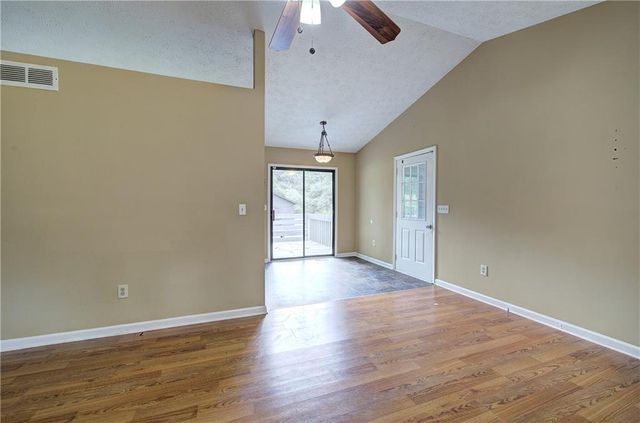 21 Winter Wood Court, Taylorsville, GA 30178