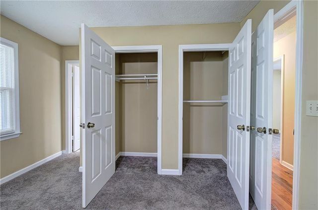 21 Winter Wood Court, Taylorsville, GA 30178