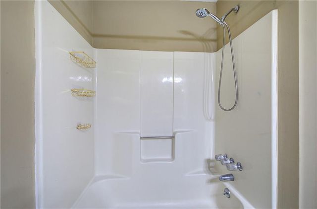 21 Winter Wood Court, Taylorsville, GA 30178
