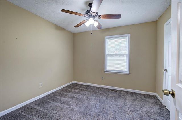 21 Winter Wood Court, Taylorsville, GA 30178