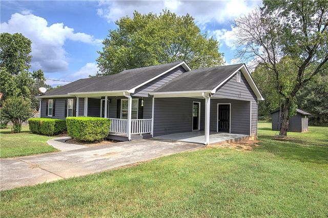 21 Winter Wood Court, Taylorsville, GA 30178