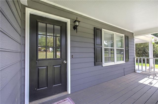 21 Winter Wood Court, Taylorsville, GA 30178