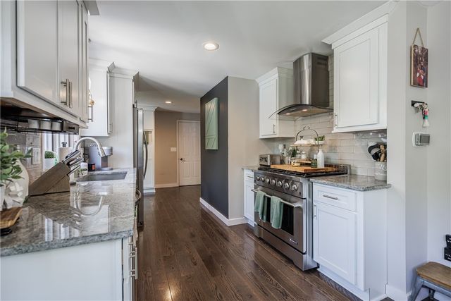 722 Brookeville Drive, Webster, NY 14580