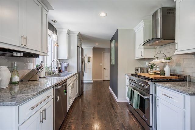 722 Brookeville Drive, Webster, NY 14580