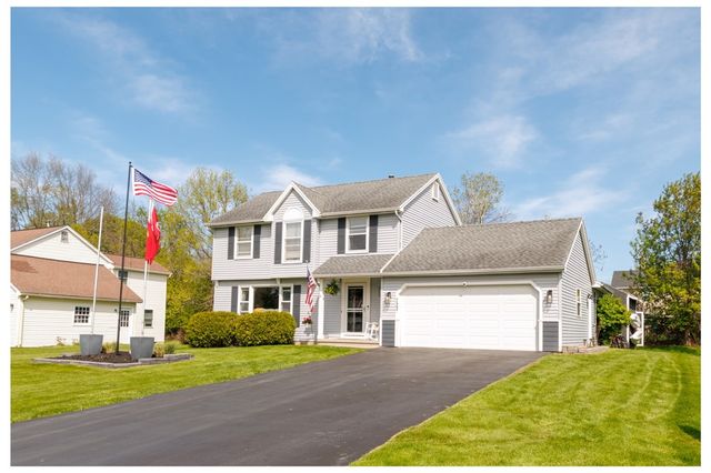 722 Brookeville Drive, Webster, NY 14580