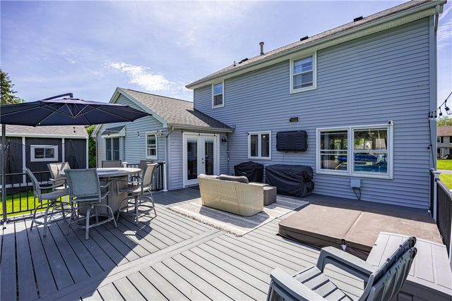 722 Brookeville Drive, Webster, NY 14580