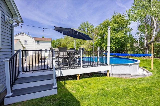 722 Brookeville Drive, Webster, NY 14580