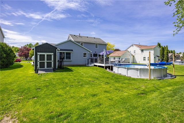 722 Brookeville Drive, Webster, NY 14580
