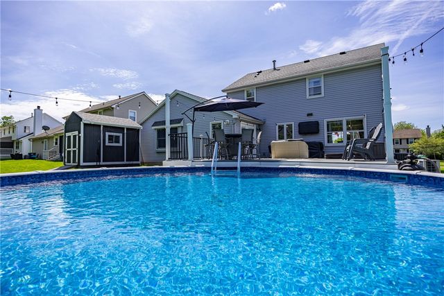 722 Brookeville Drive, Webster, NY 14580