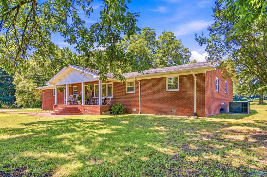 17837 Huntsville Brownsferry Road, Athens, AL 35611