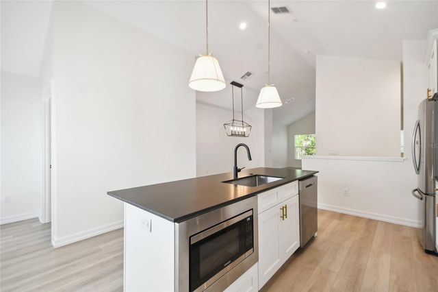 1602 PARK LAKE STREET 2, Orlando, FL 32803