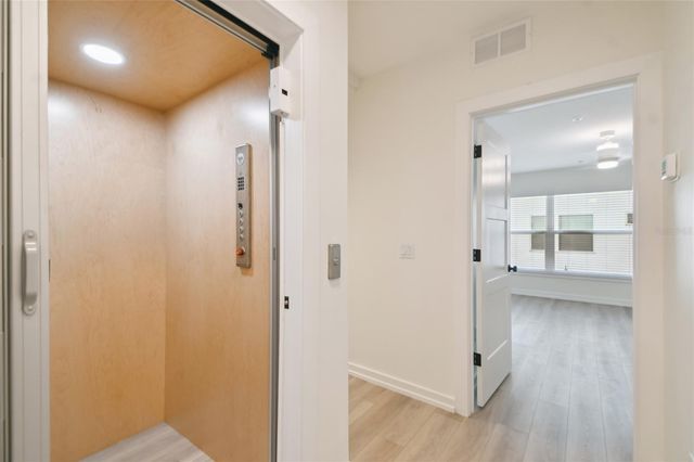 1602 PARK LAKE STREET 2, Orlando, FL 32803