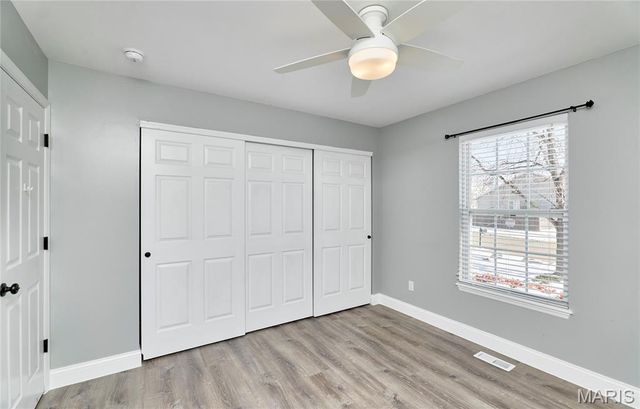 121 Falcon Way, Winfield, MO 63389