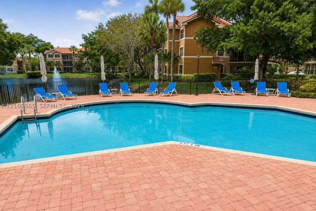 8955 Wiles Rd 204, Coral Springs, FL 33067