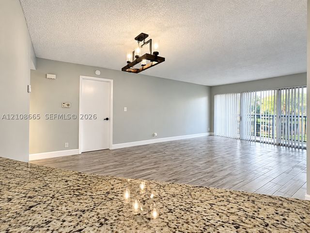 8955 Wiles Rd 204, Coral Springs, FL 33067