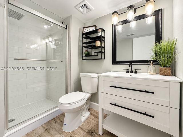 8955 Wiles Rd 204, Coral Springs, FL 33067