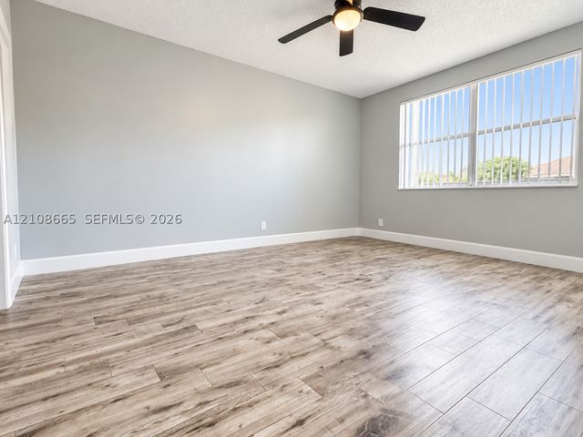 8955 Wiles Rd 204, Coral Springs, FL 33067