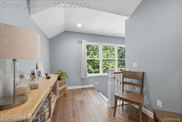 114 Bellevue Avenue, Lake Orion Village, MI 48362